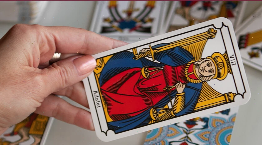 Мобильное приложение для Таро “Таро Онлайн”